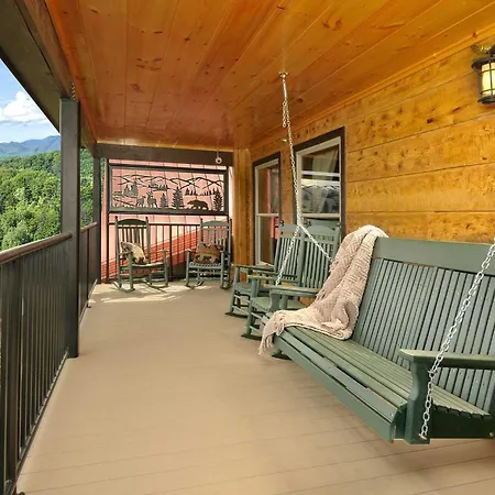 Skyview Mansion:13Bdrm, 17Bath, Sleeps 70, Indoor Pool, Amazing Views-2